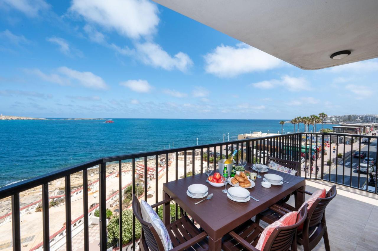 Islet Promenade Seafront Apartment With Large Corner Terrace By Getawaysmalta Bahía de San Pablo Exterior foto